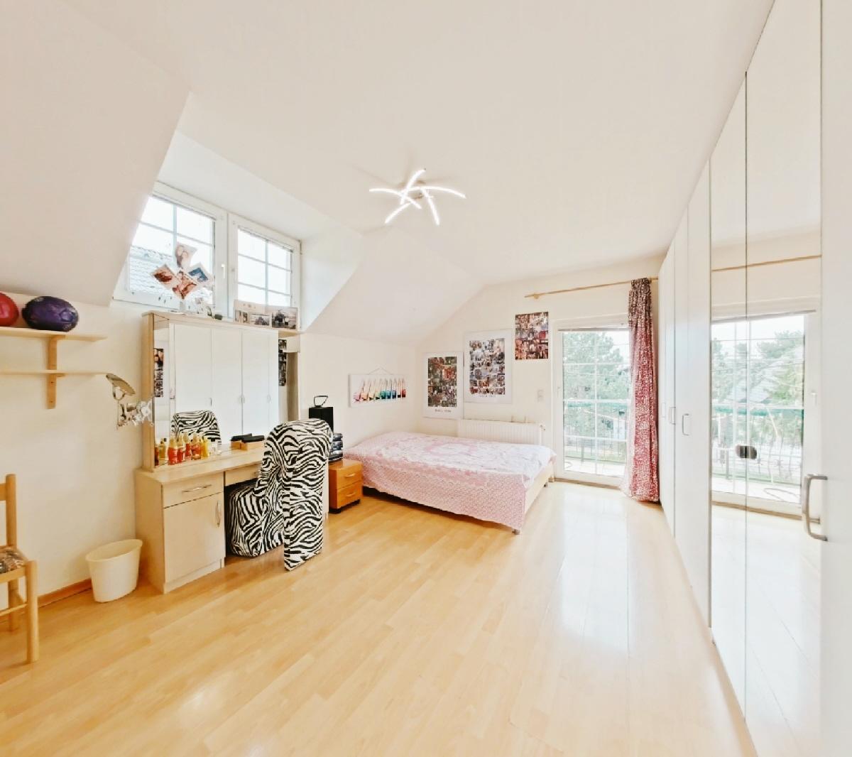 Bedroom 5