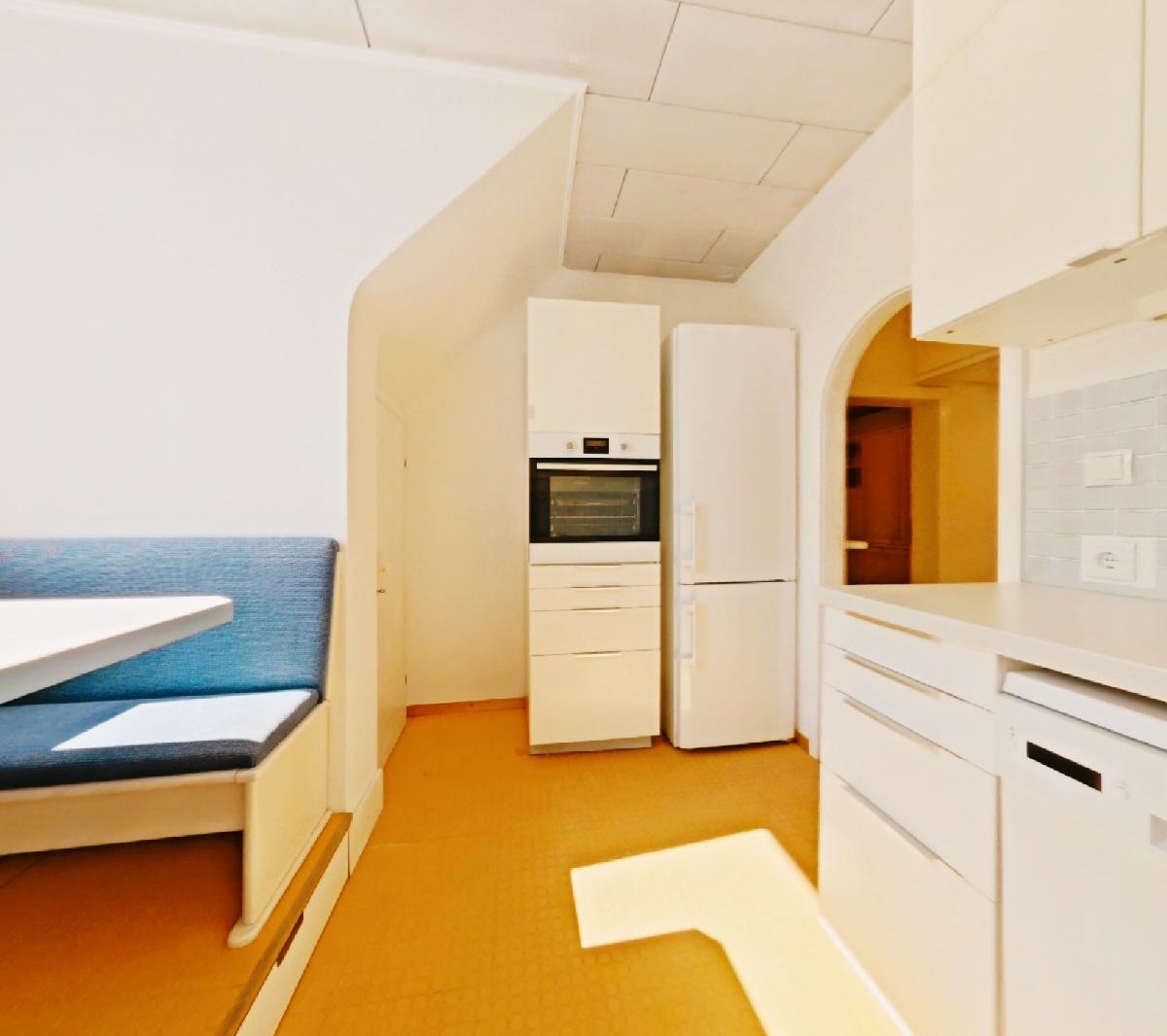 Kitchen 03
