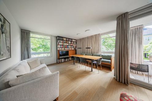 Stilvolle 3-Zimmer-Wohnung mit Loggia ins Grüne – im Herzen des Pratercottage
