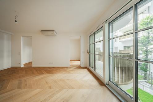 Helle 2- Zimmerwohnung mit Balkon
