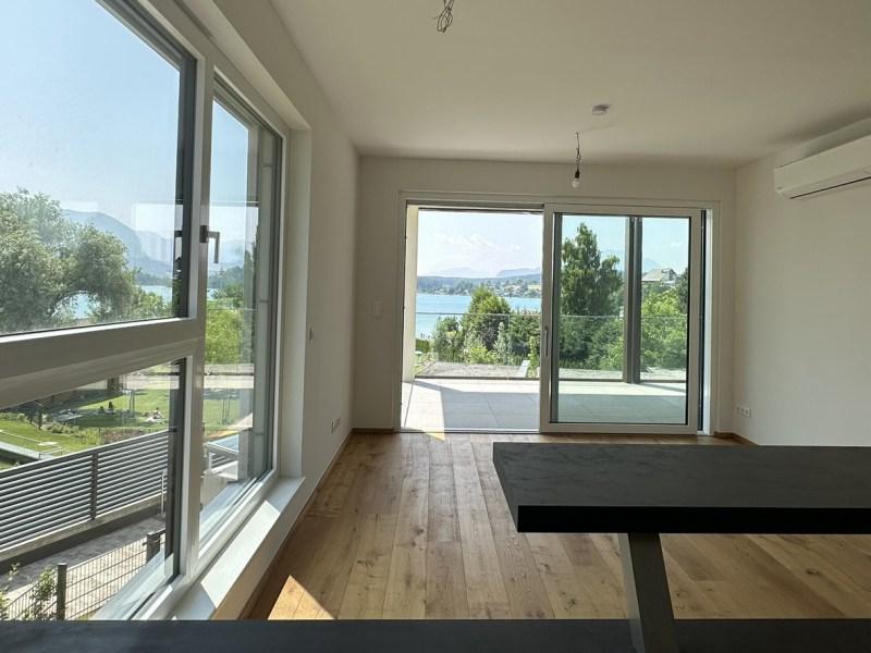 Kueche zoom Seeblick