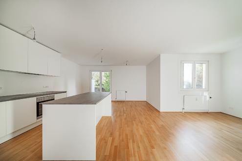 Gartenwohnung in Neustift am Walde, 4-Zimmer, hochwertige Ausstattung.
