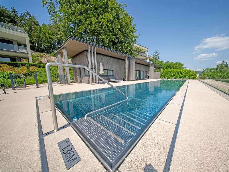 Poolhaus
