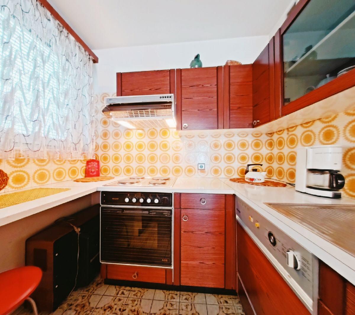 Kitchen 01