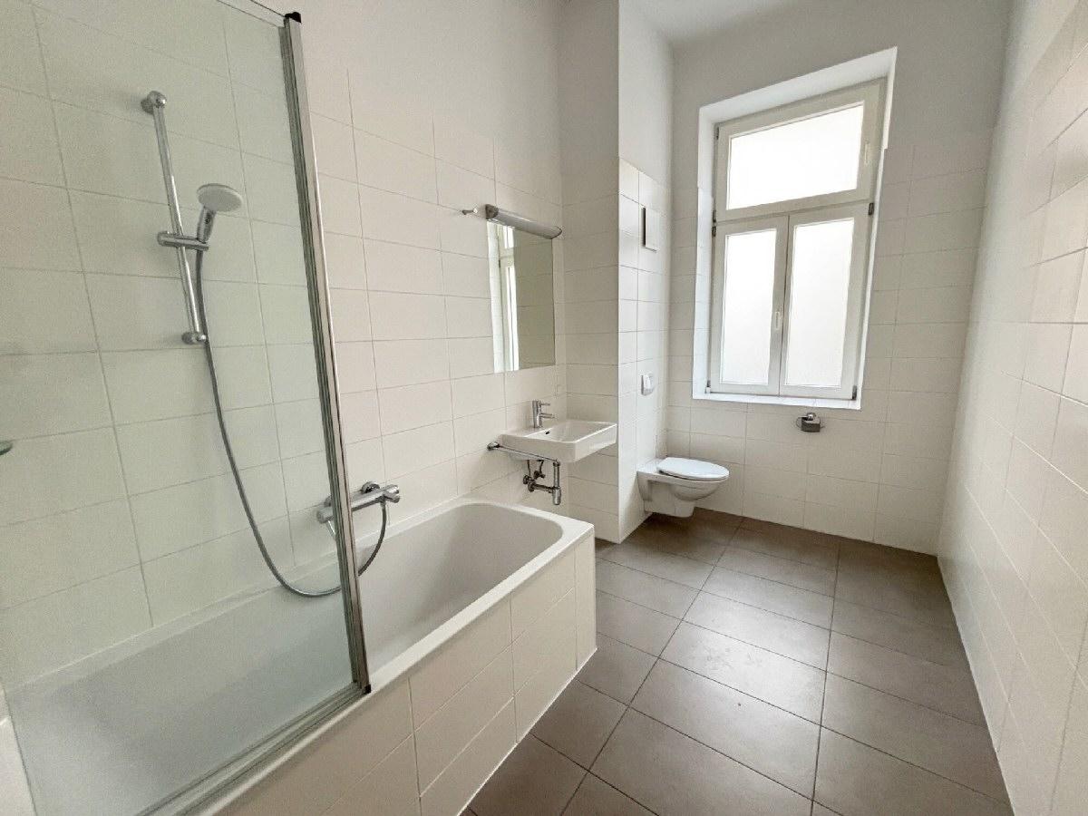 Bad + WC