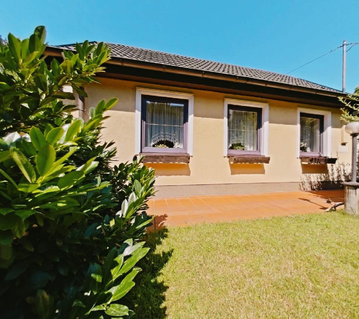 House 01