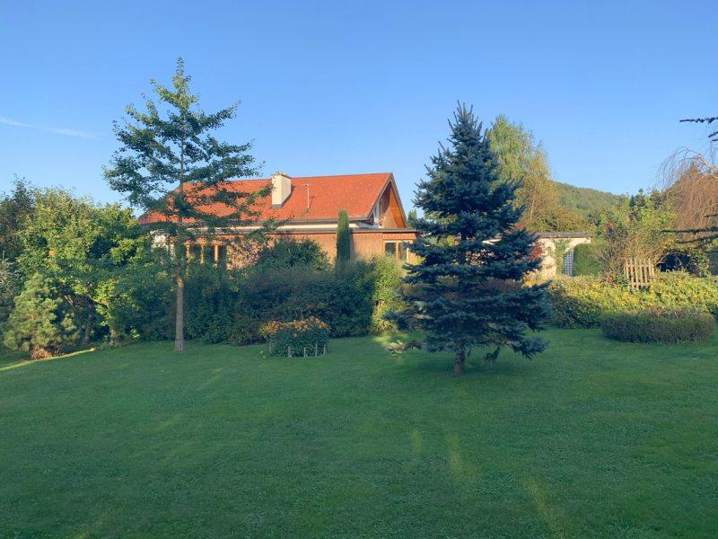 Haus Gartenansicht