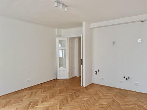 Klein, fein, zentral � traumhafte Gar�onni�re beim Naschmarkt!