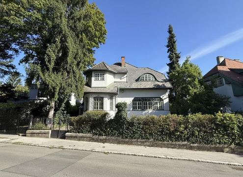 Historische Jahrhundertwende-Villa in Mauer - Charme, Gartenparadies und Potenzial in Top Lage