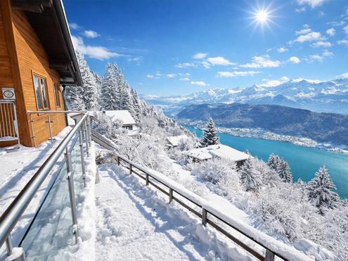 Faszinierendes Seeblick-Domizil mit Freizeitwohnsitzwidmung �ber dem Ossiacher See / Gerlitzen