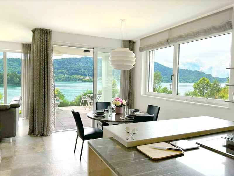 Essbereich mit Blick