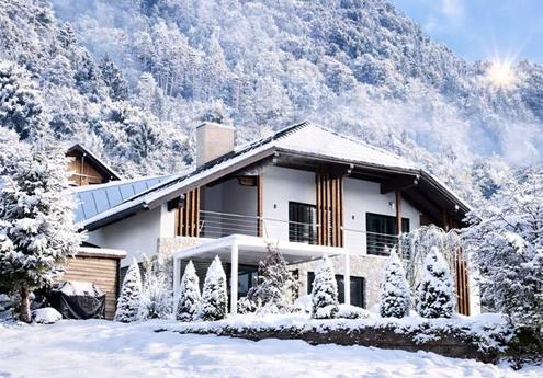 Exklusive Landhausvilla am Ossiacher See � modernes Chalet in Bestlage