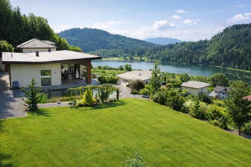 Moderne Seeblick-Villa mit Schwimmteich in Bestlage am St. Urbaner See