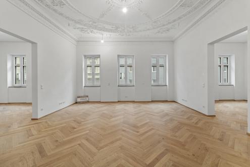 ++ Ganze ETAGE im 7. BEZIRK ++ ZWEI Einheiten, maximaler FREIRAUM