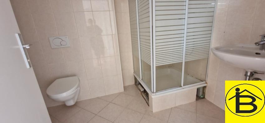 8b3ef639-e1d7-4649-9