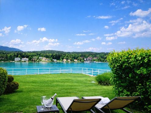 Wunderbare Seewohnung mit gro�em Strandbereich in Velden am W�rthersee
