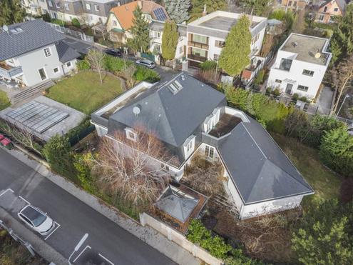 ++ VILLA MIT CHARAKTER ++ Exklusives Anwesen - N�he HERMESSTRASSE