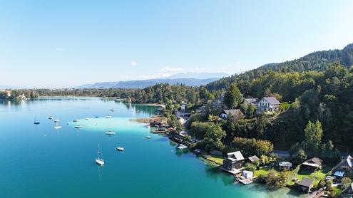 Einmalige Seeblickvilla am bezaubernden W�rthersee mit Badestrand 
