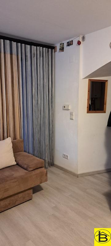 C7fc9fe8-e4f0-445d-9