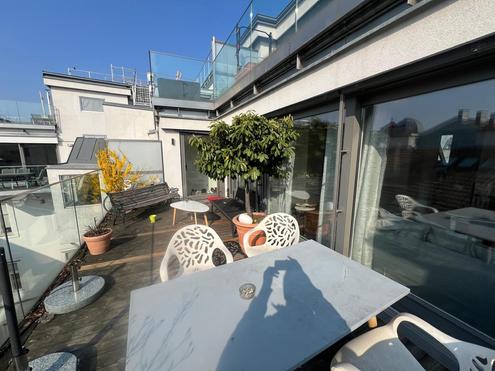 Dachgeschoss-Investment in Bestlage � 4 Zimmer mit Au�enfl�chen