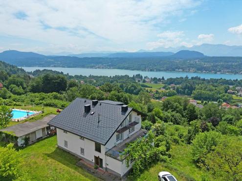 Premium-Grundst�ck in Velden mit Altbestand & spektakul�rer Aussicht �ber die Bucht