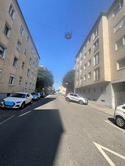 SCH�NE und HELLE 3-Zimmer in ruhiger Lage 