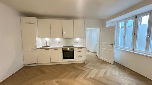 Altbau-Maisonette in unmittelbarer N�he zum Naschmarkt