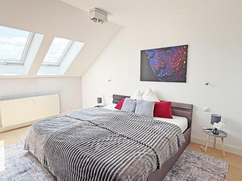 Schlafzimmer 2