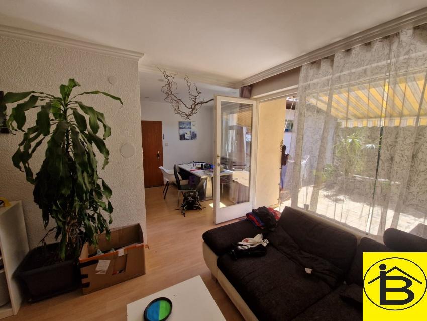 Wohnzimmer Bild 2