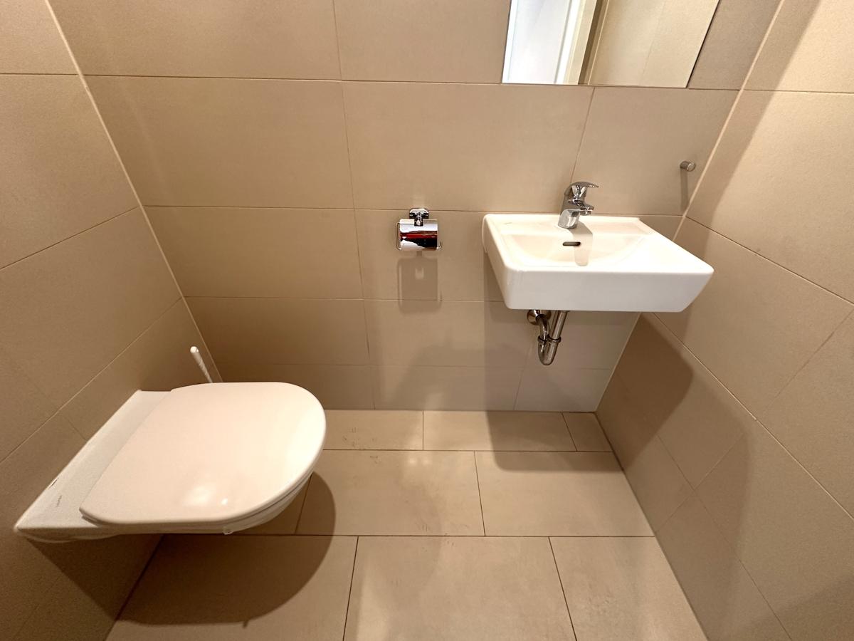 Toilette1-1