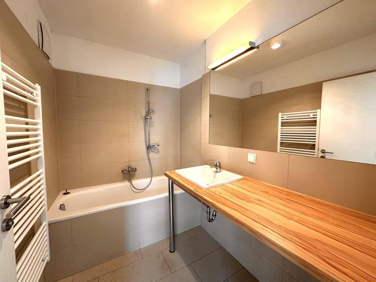 Badezimmer1-1