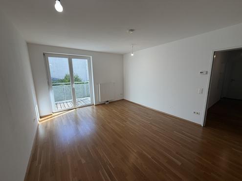 2-Zimmer-Wohnung mit Balkon (Innenhof) in unmittelbarer N�he zum Bahnhof Meidling
