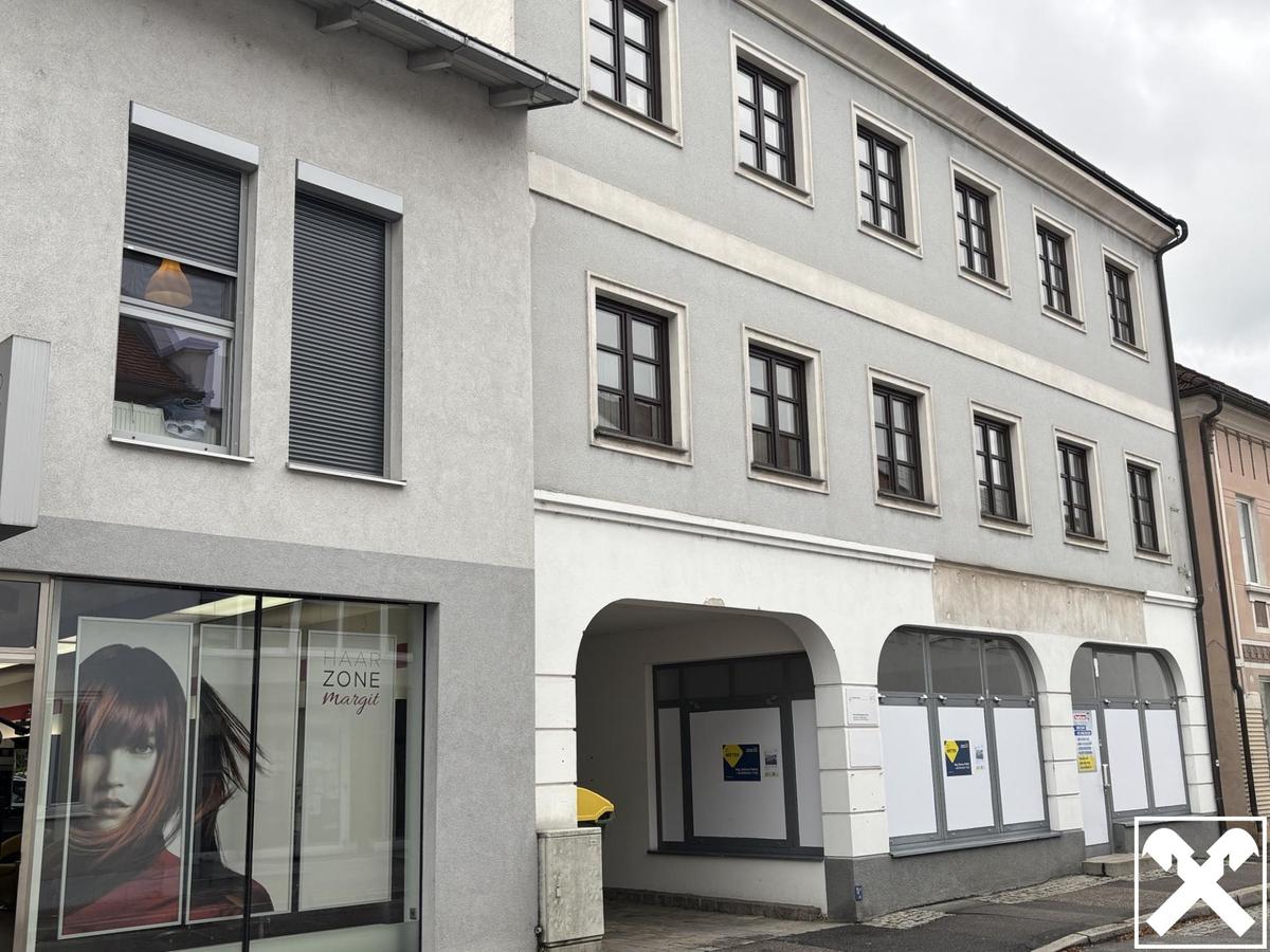 Eingang Hof