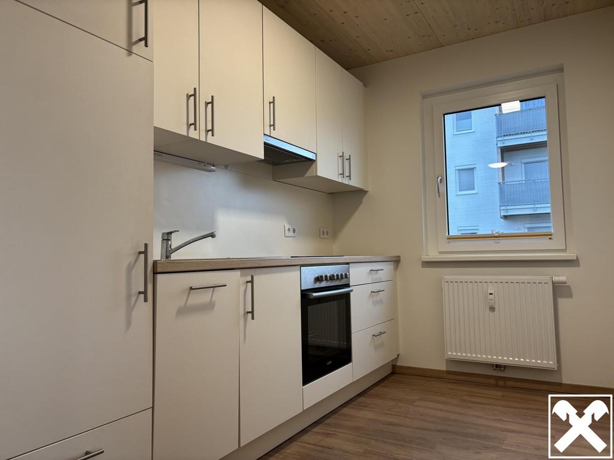 Lindenweg 11, TOP 5 Kche