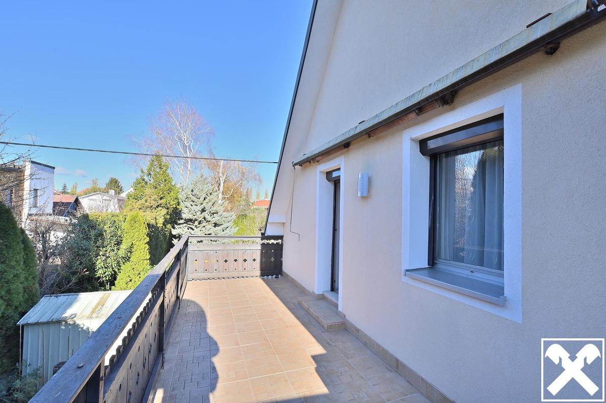 Terrasse Gegenansicht