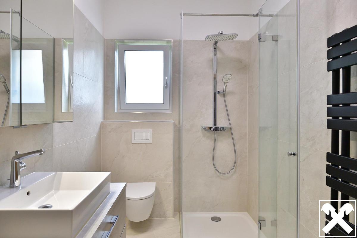 zustzliches Bad mit Dusche