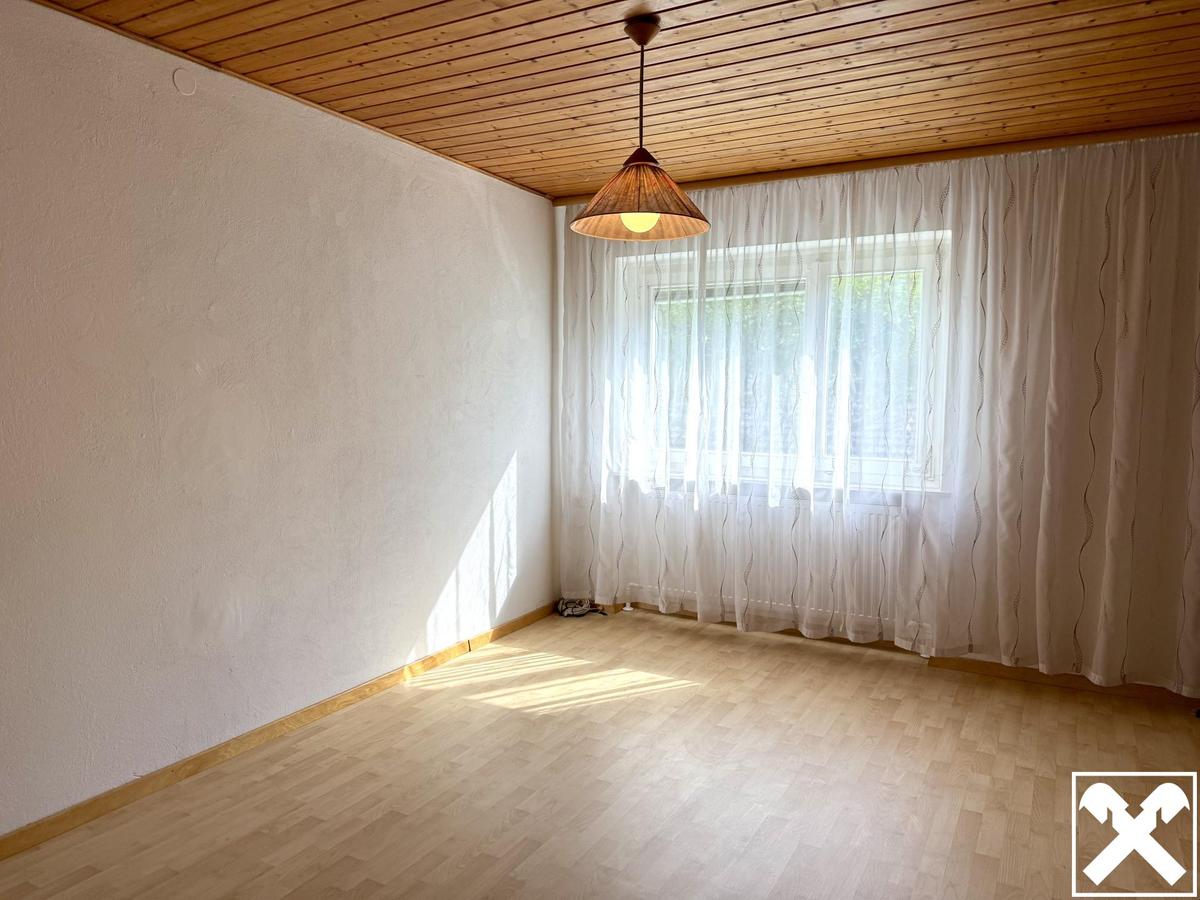 Zimmer 2 EG