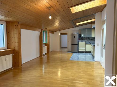 Gemtliche Dachgeschosswohnung an der Esplanade in Gmunden