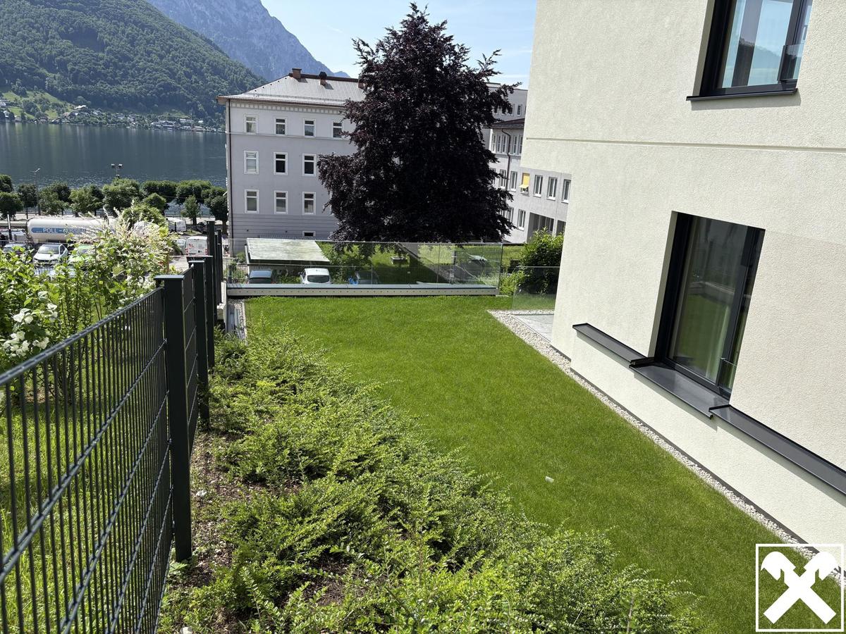 Eigengarten mit Seeblick