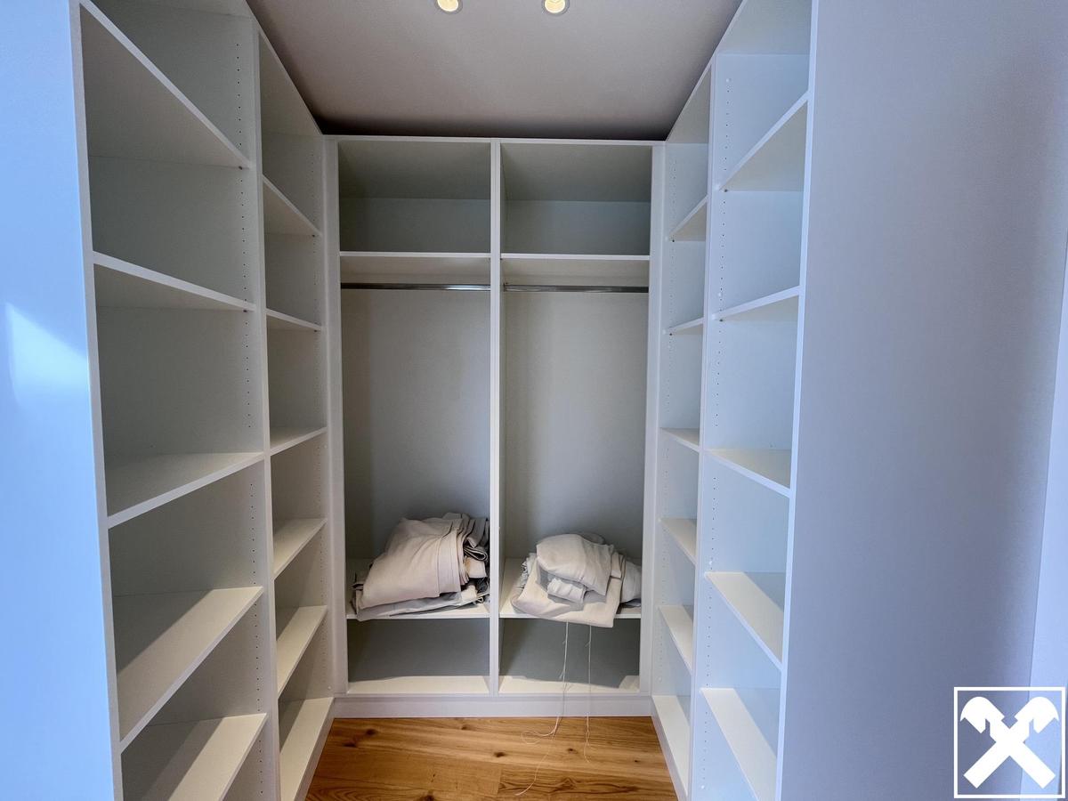 Schrankraum fr Schlafzimmer 2