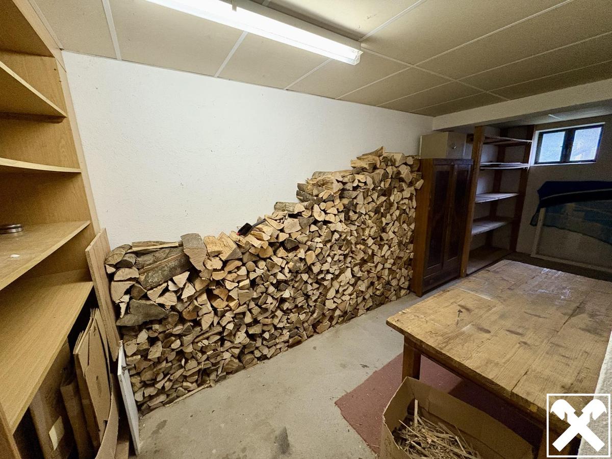 groer eigener Kellerraum