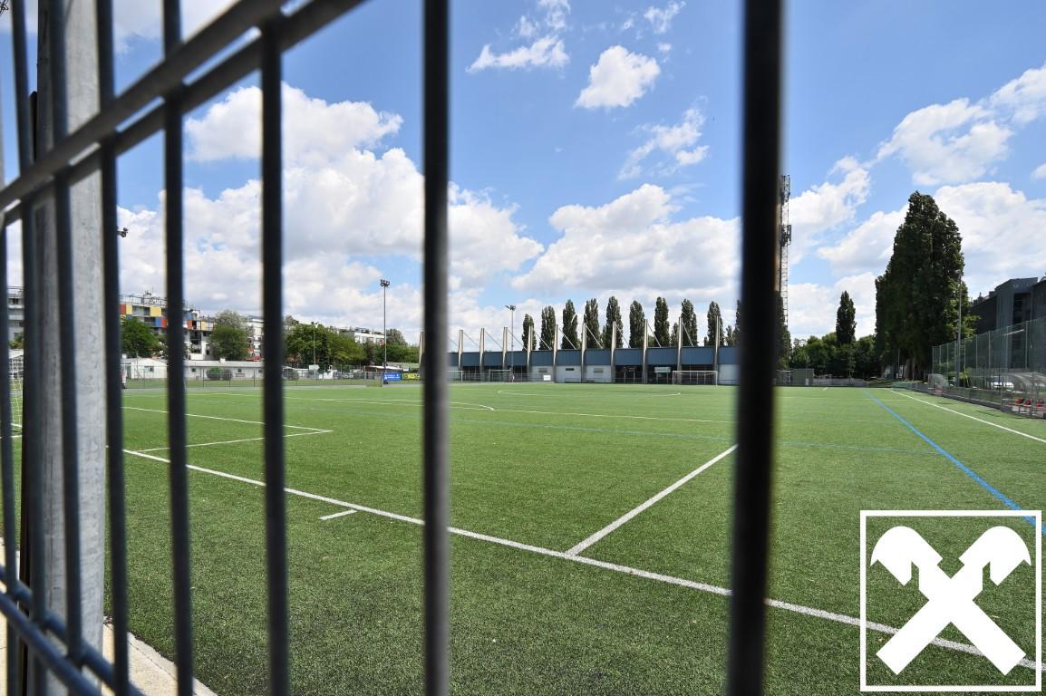 SR Donaufeld (Fu�ballplatz)