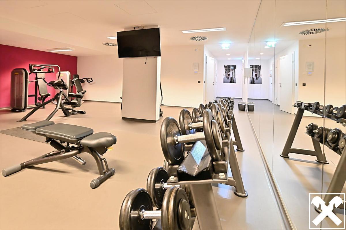 Fitnessbereich (Kurzhantelsektion)