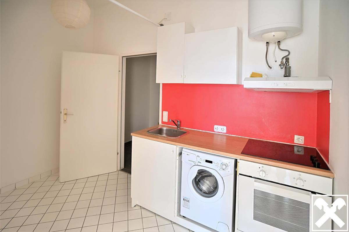 K�che Blick zum Vorraum