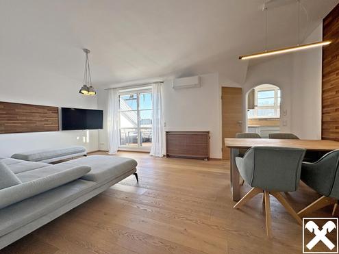 Moderne 3-Zimmerwohnung mit charmanter Dachterrasse!