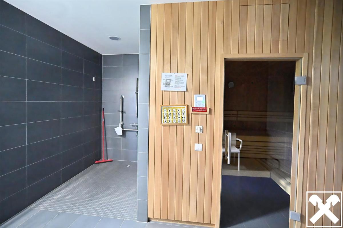 Saunabereich (Wellness-Base)