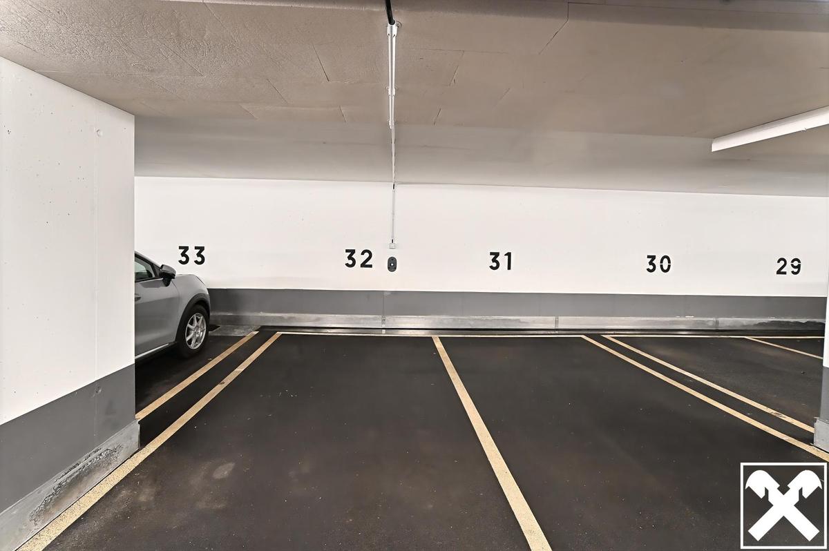 PKW-Platz 32 mit E-Ladestation im Kauf inkl. |  PKW-Platz 31