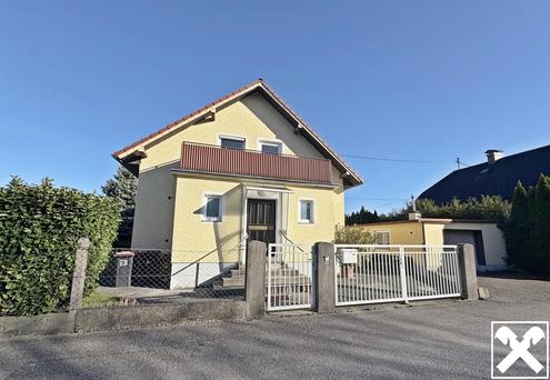 Charmantes Einfamilienhaus in zentraler Lage!