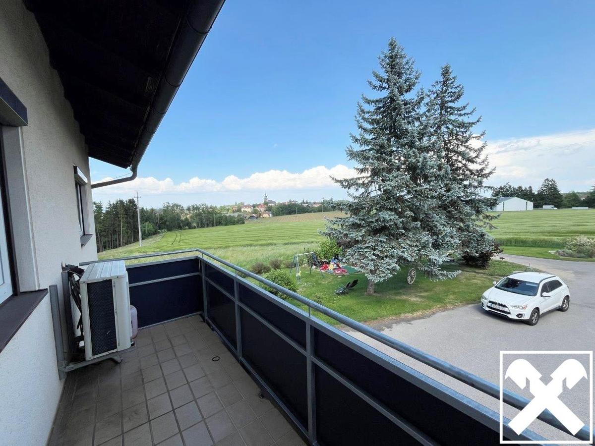 Balkon und Ausblick