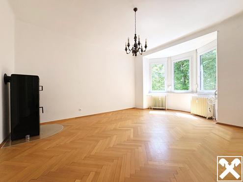 Wohnen mit Charme, Geschichte und Lebensqualit�t - Altbaujuwel in Wels